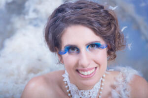federleicht mit Alice Through Glass